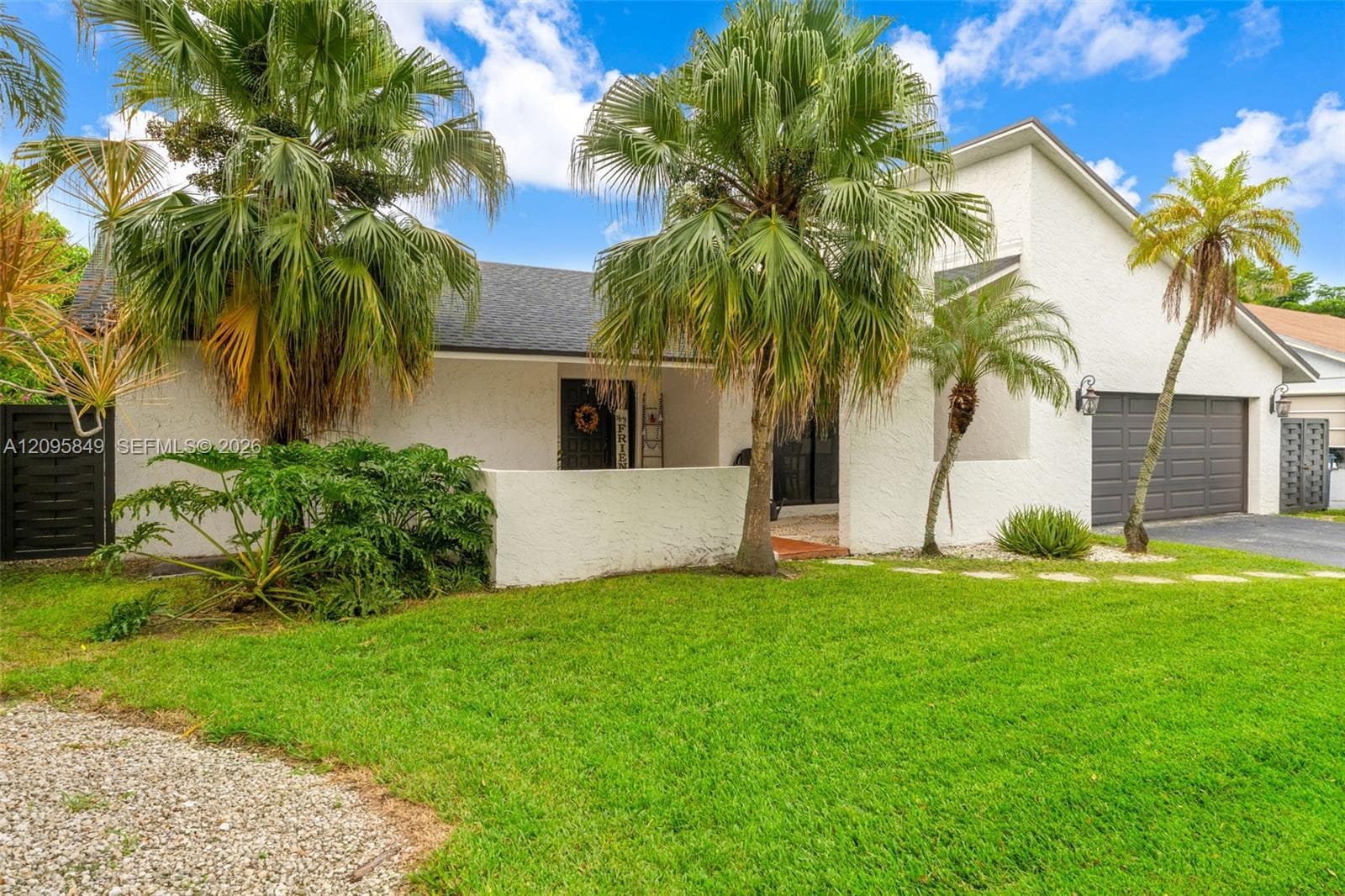 13711 SW 108th St, Miami FL 33186