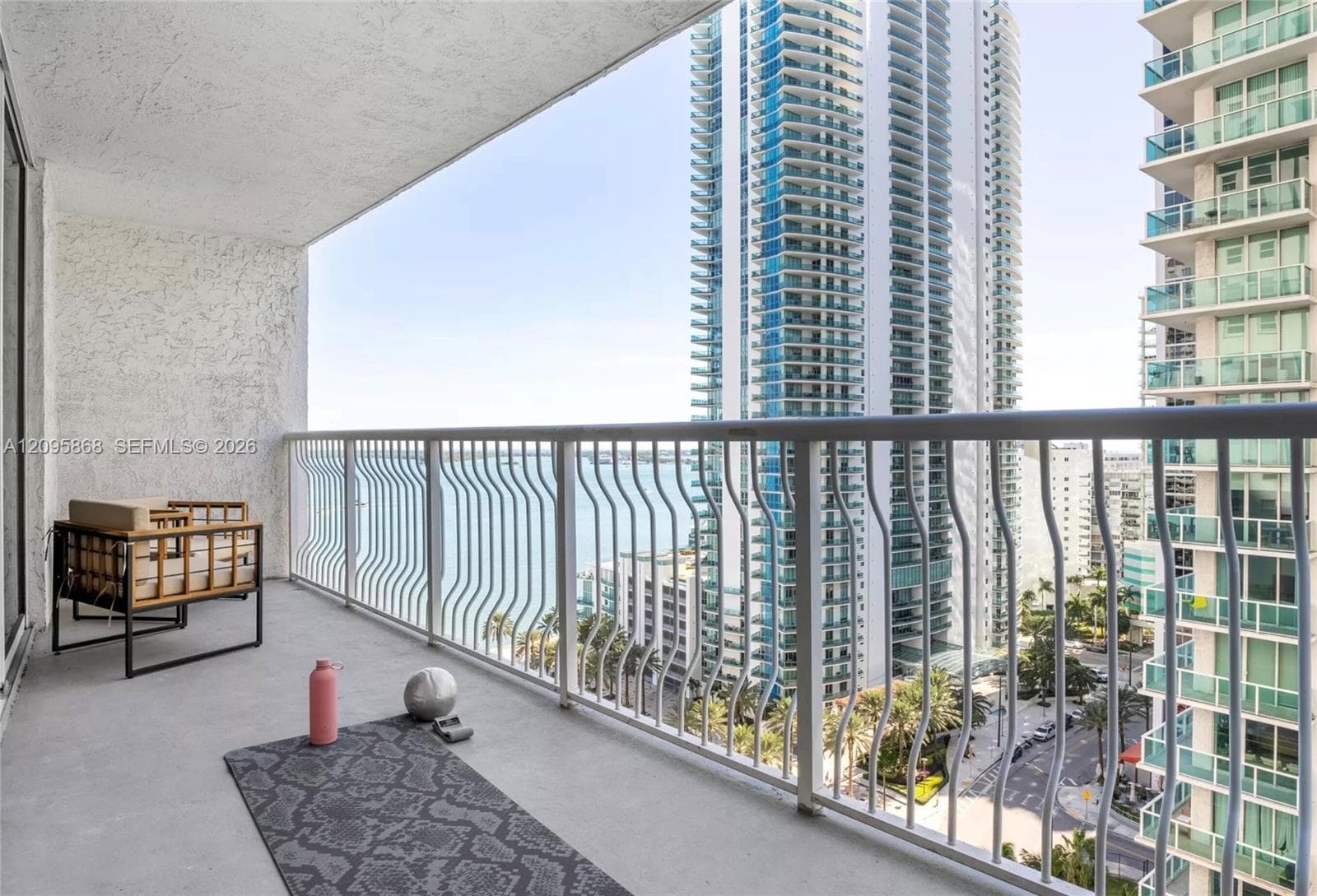 1200 Brickell Bay Dr # 1805, Miami FL 33131