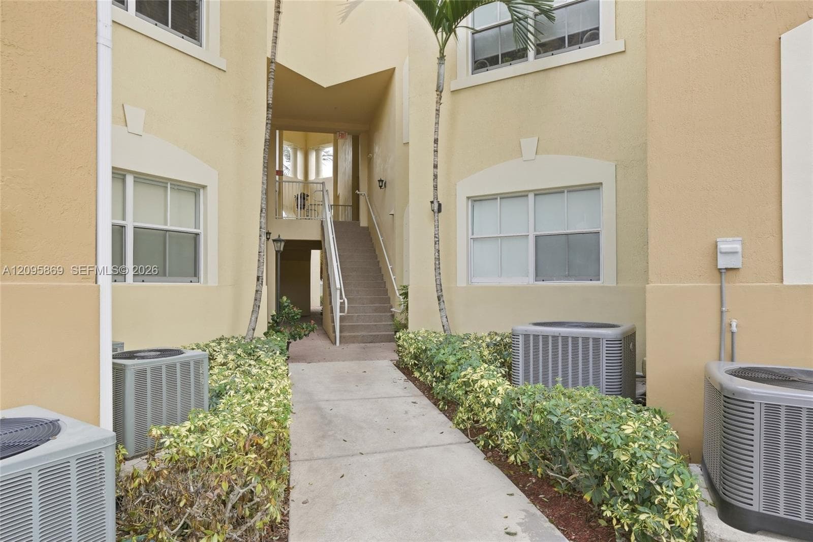 10870 NW 88th Ter # 214, Doral FL 33178