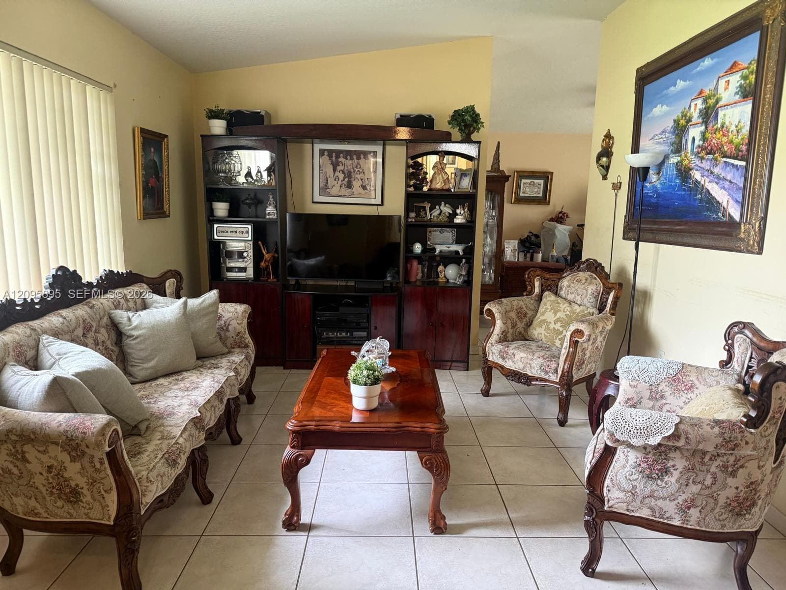 12642 SW 221st St, Miami FL 33170