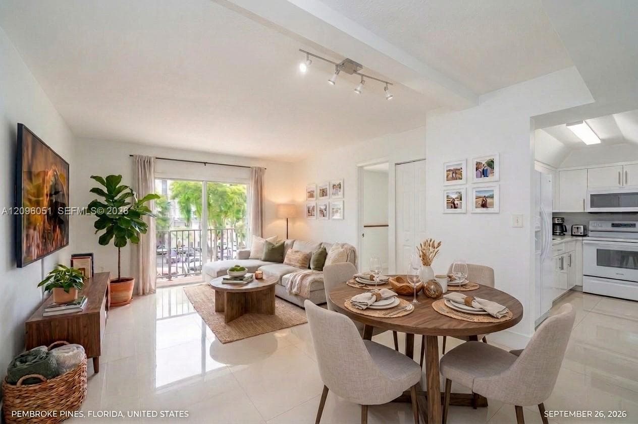 4709 NW 7th St # 9, Miami FL 33126