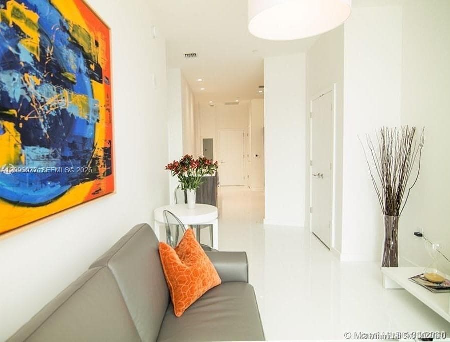 851 NE 1st Ave # 510, Miami FL 33132