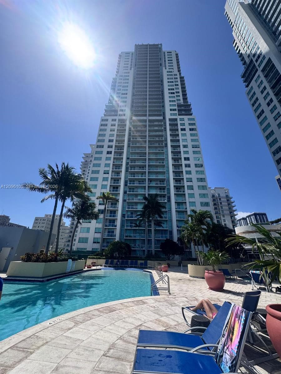 253 NE 2nd St # 2508, Miami FL 33132