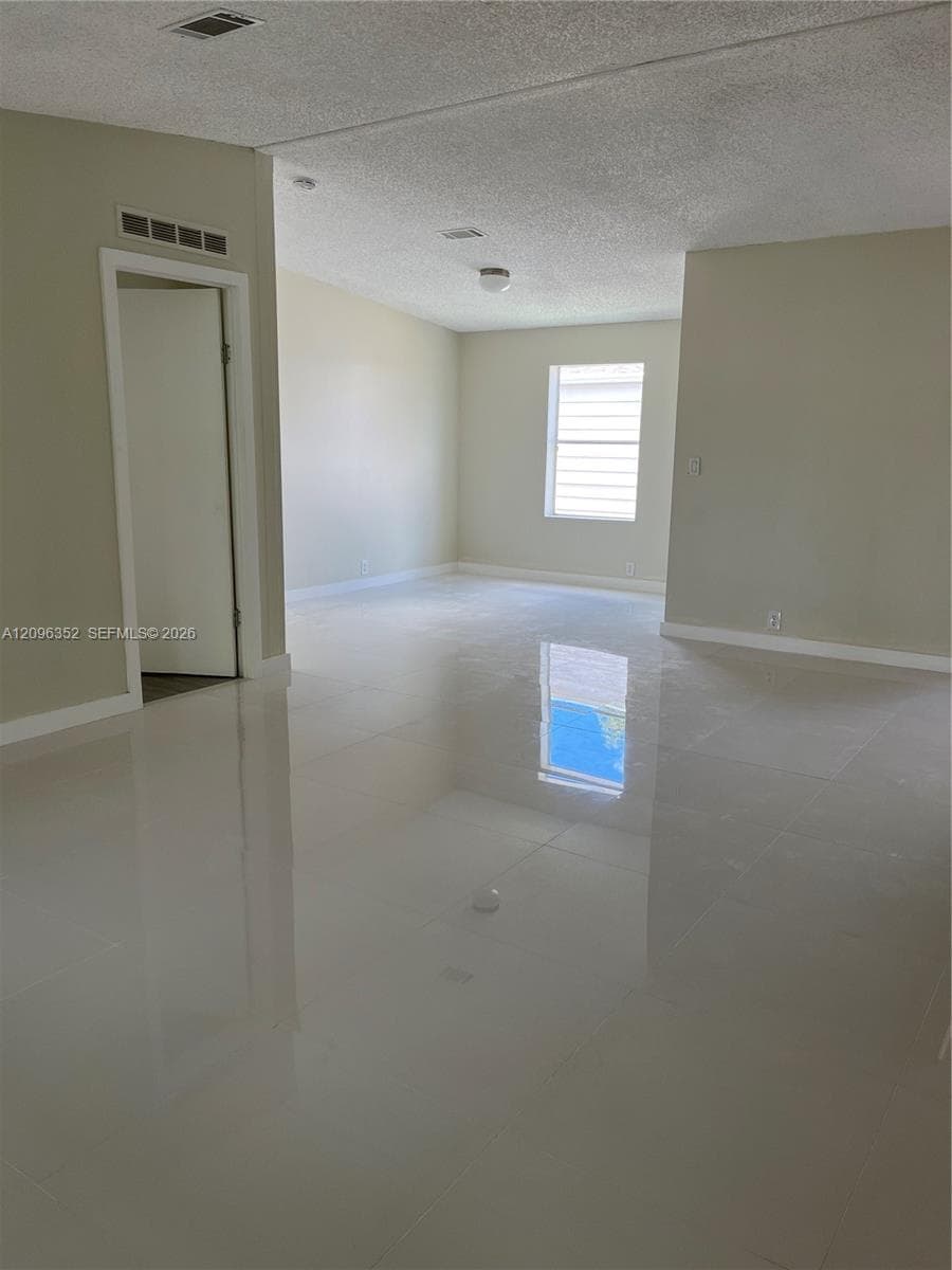 19800 SW 180, Miami FL 33187