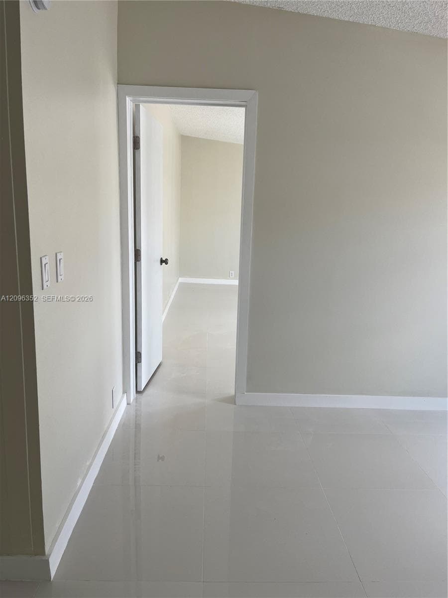 19800 SW 180, Miami FL 33187