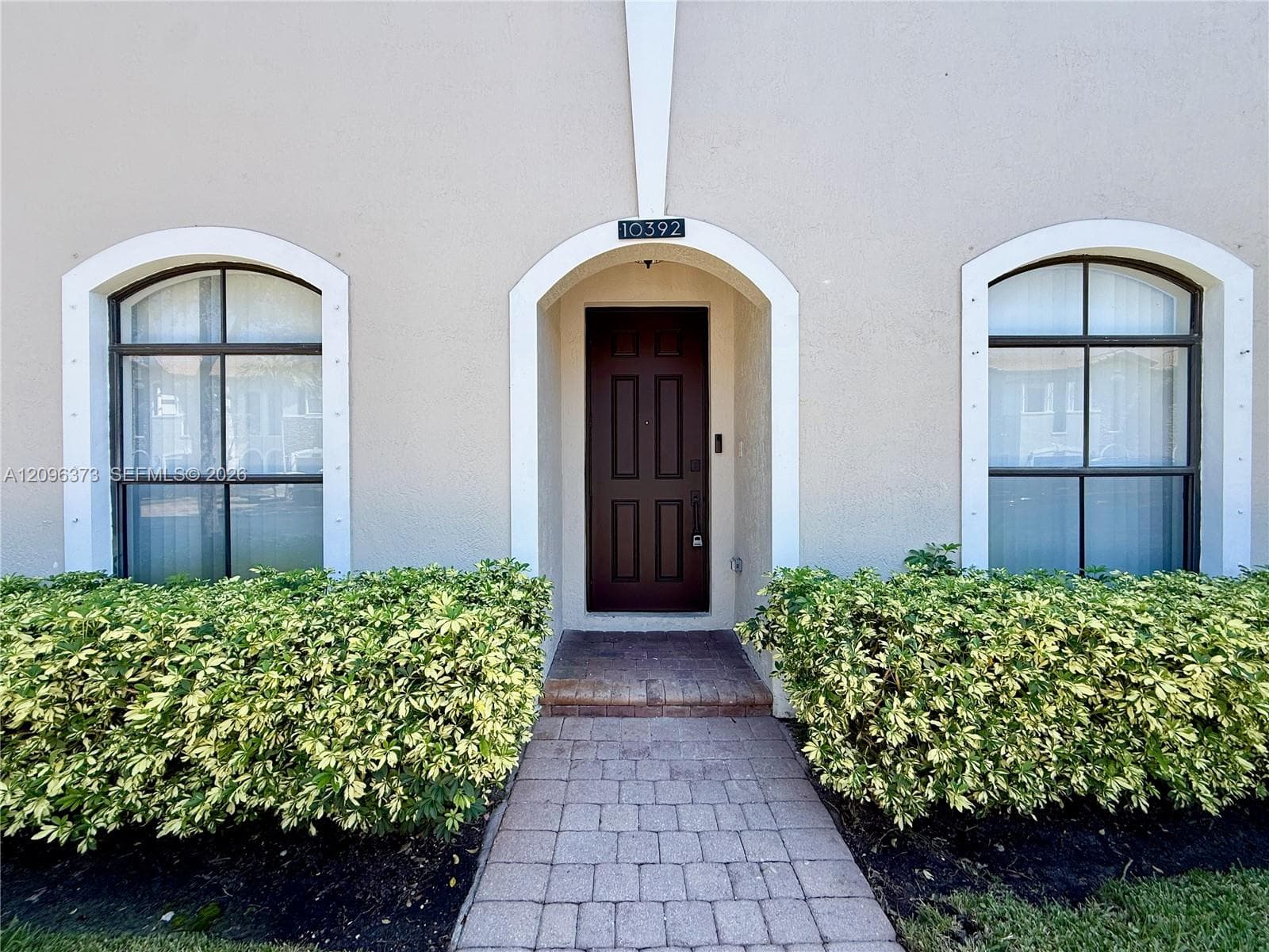 10392 NW 31st Ter, Doral FL 33172