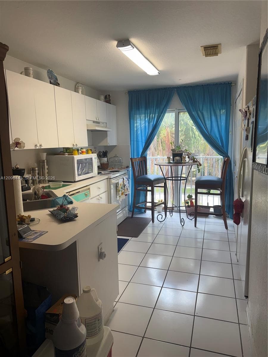 5655 NW 109th Ave # 58, Doral FL 33178