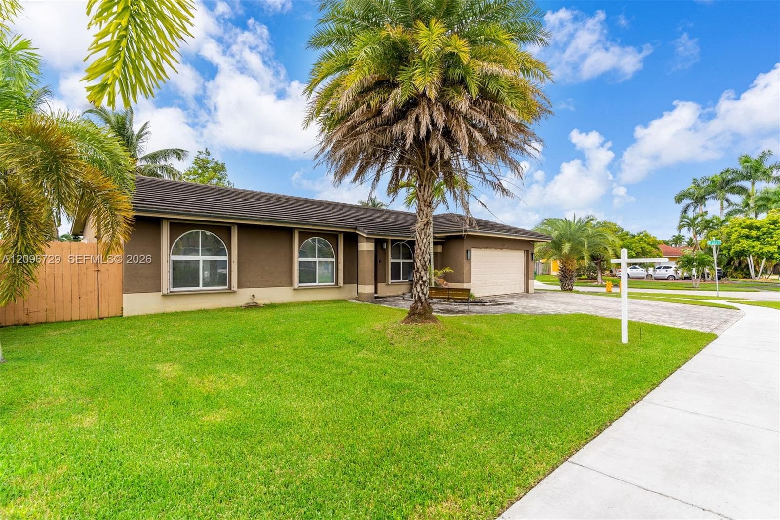 13122 SW 200th Ter, Miami FL 33177