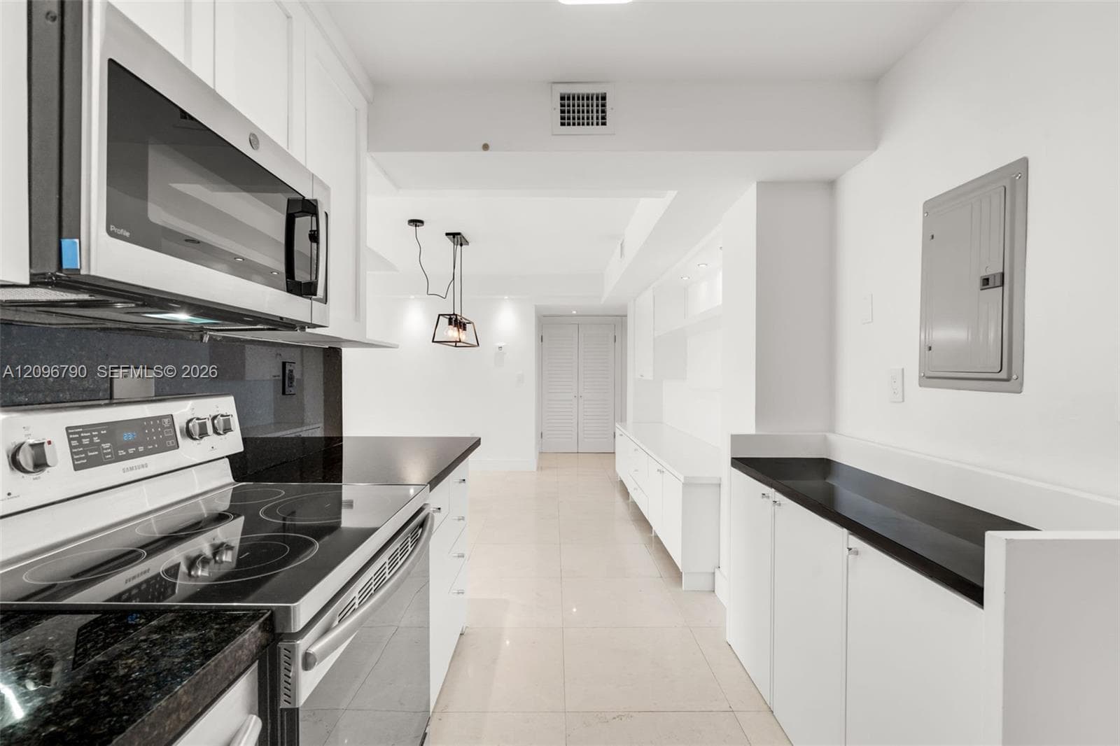 2333 Brickell Ave # 1007, Miami FL 33129