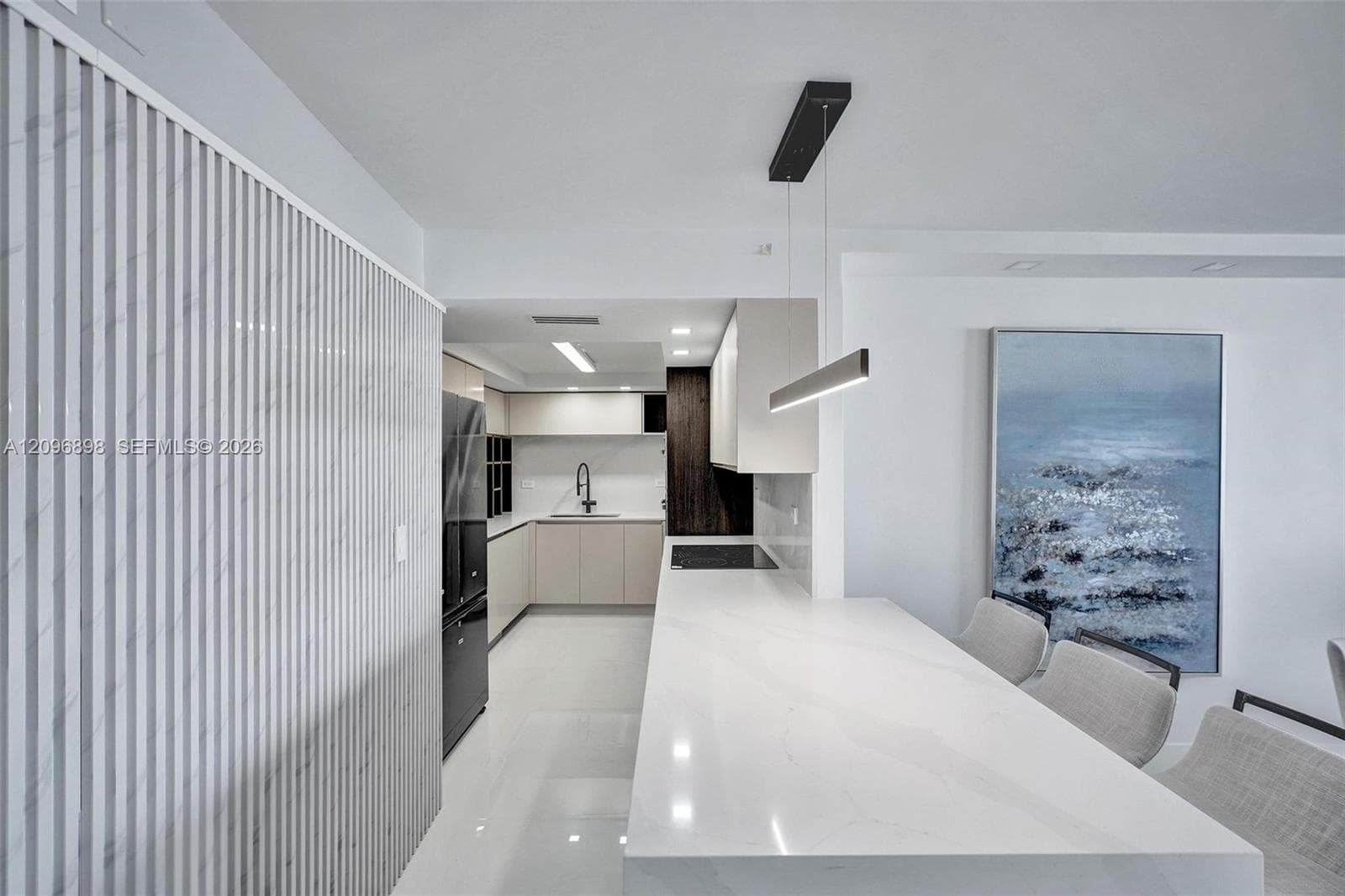 6039 Collins Ave # 1736, Miami Beach FL 33140