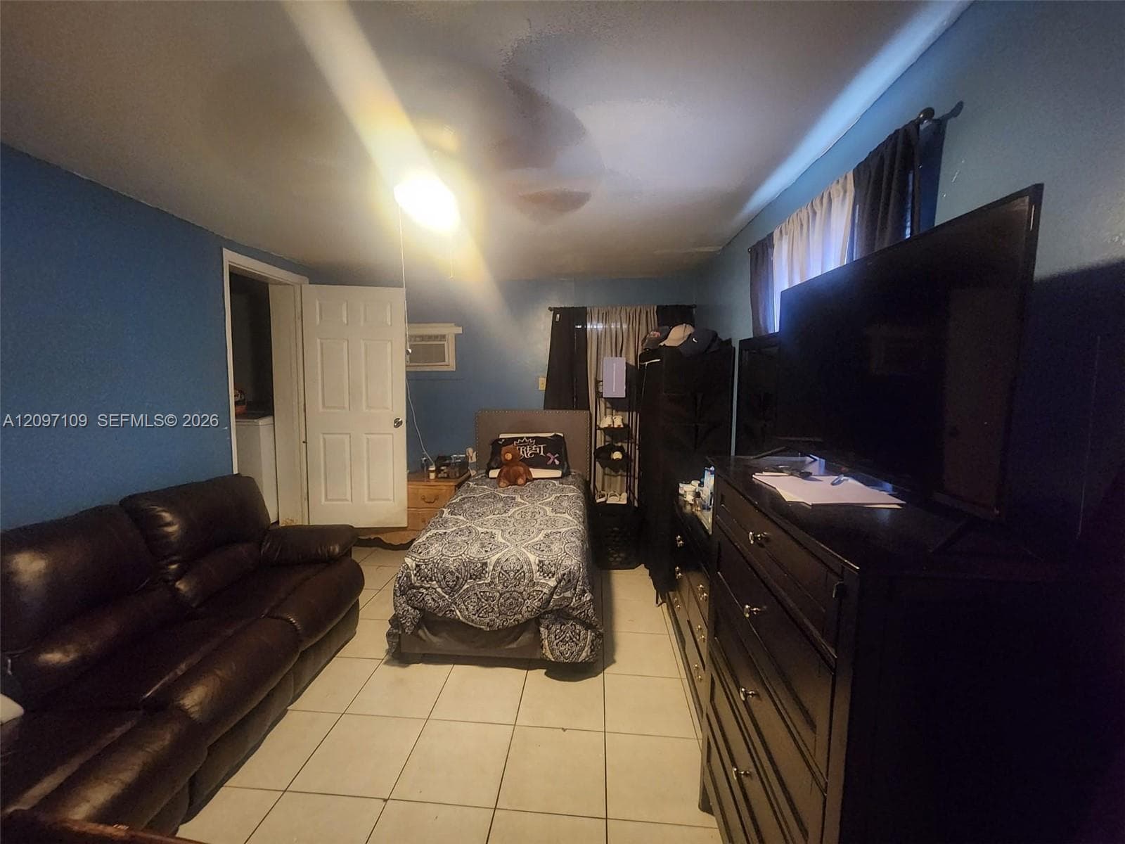 3042 NW 95th Ter, Miami FL 33147