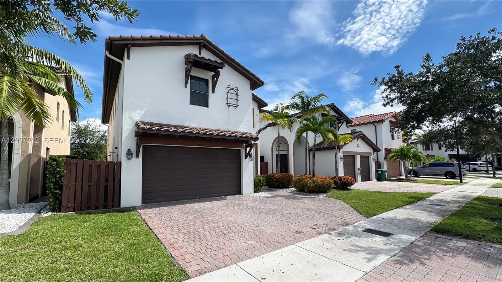 10235 NW 87th Ter, Doral FL 33178