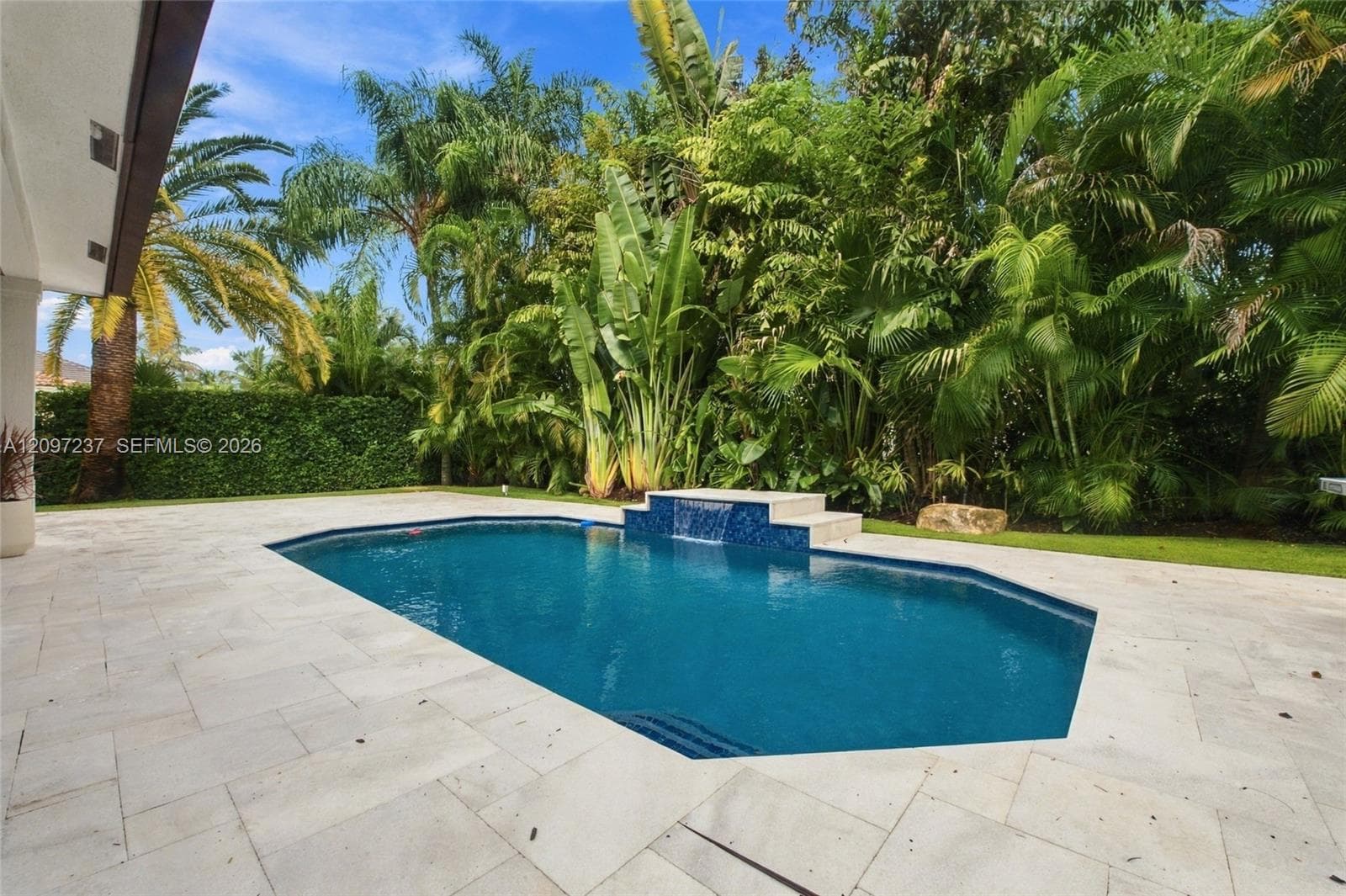 1937 Timberline Rd, Weston FL 33327