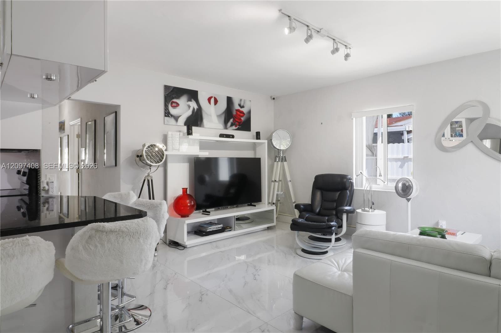 1663 NE 176th St, North Miami Beach FL 33162