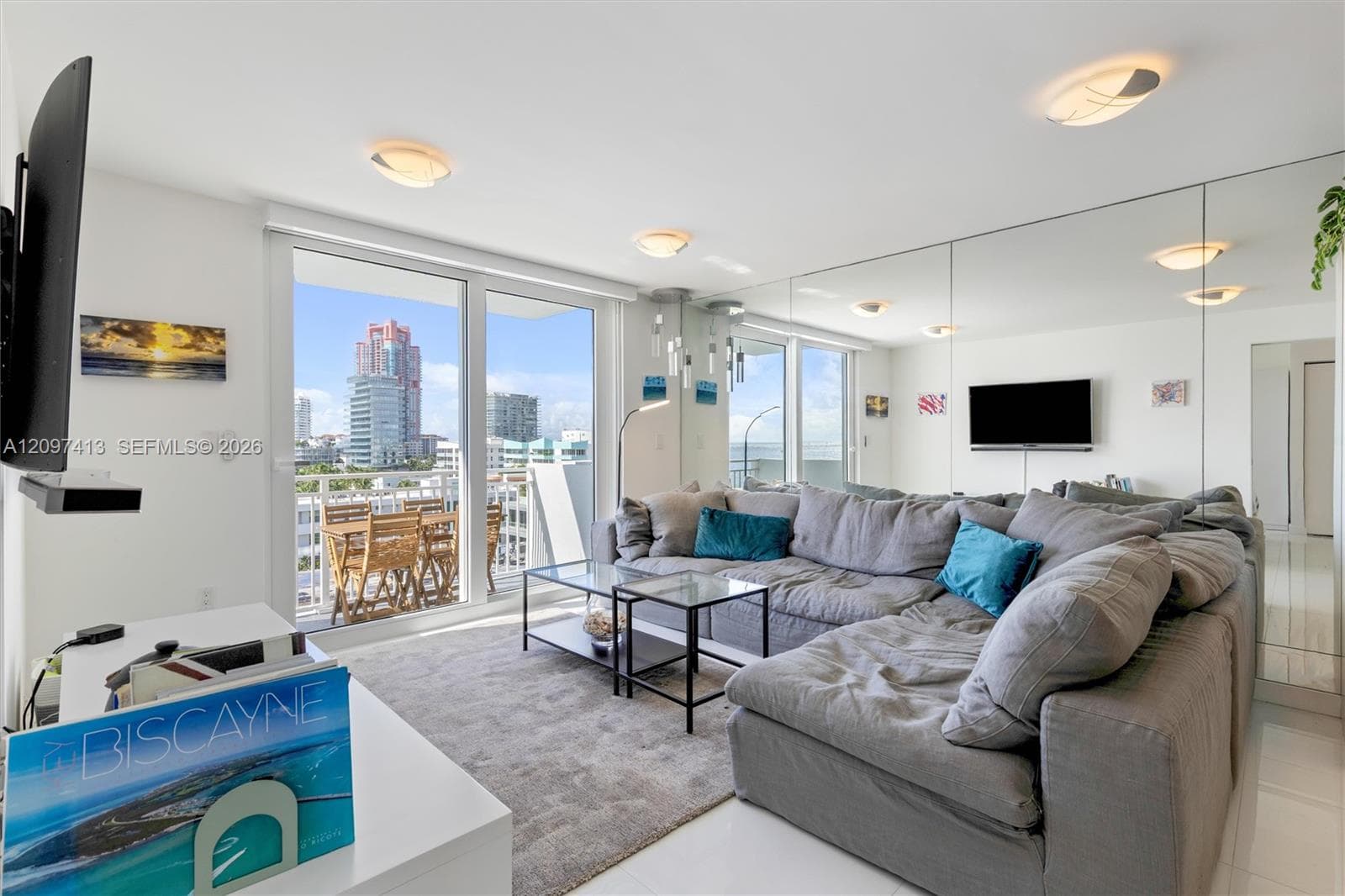 345 Ocean Dr # 1012, Miami Beach FL 33139