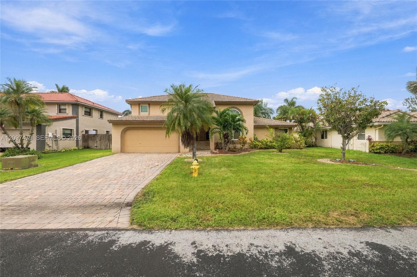 5361 Lancelot Ln, Davie FL 33331