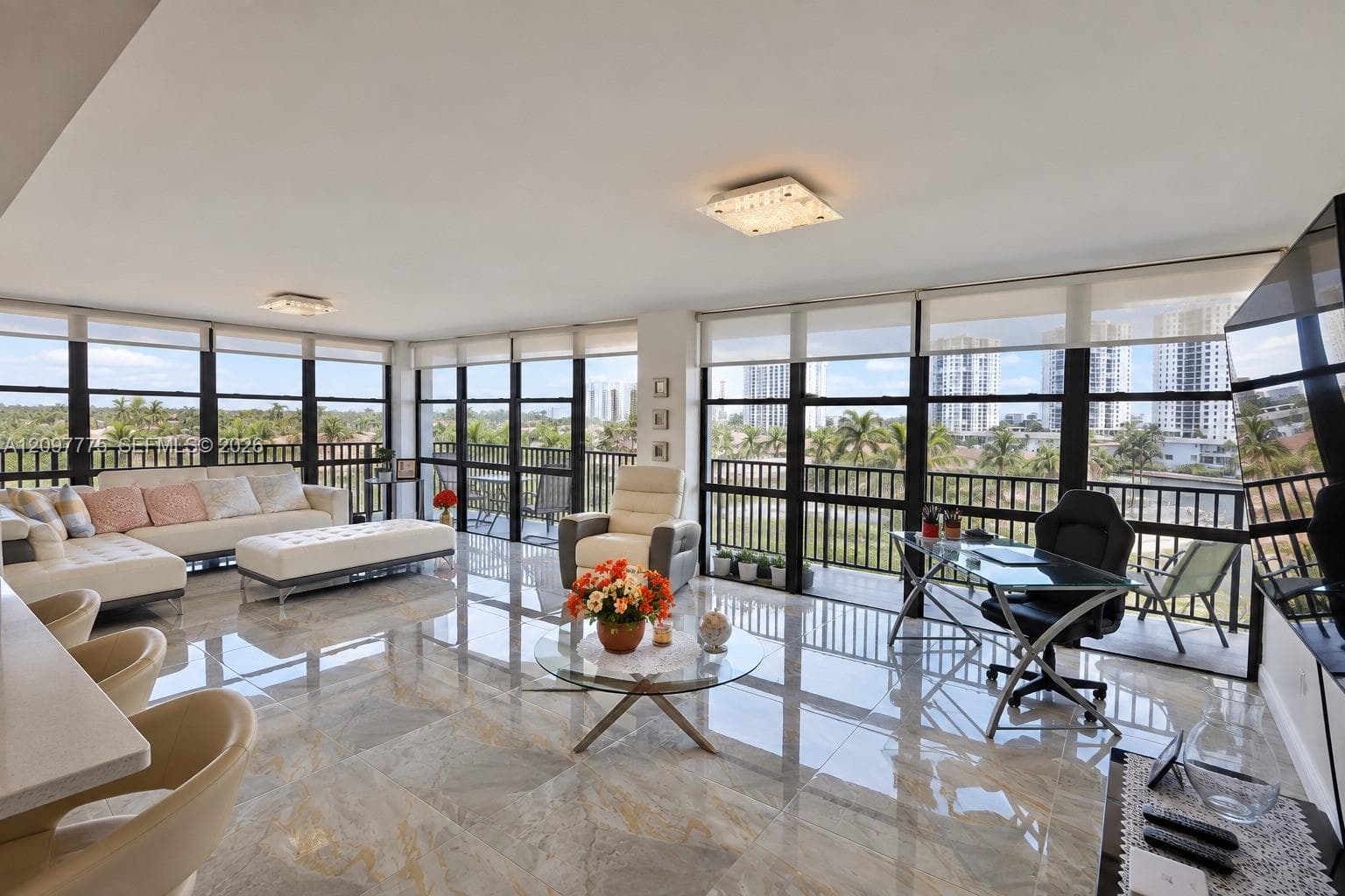 1000 Parkview Dr # 610, Hallandale Beach FL 33009