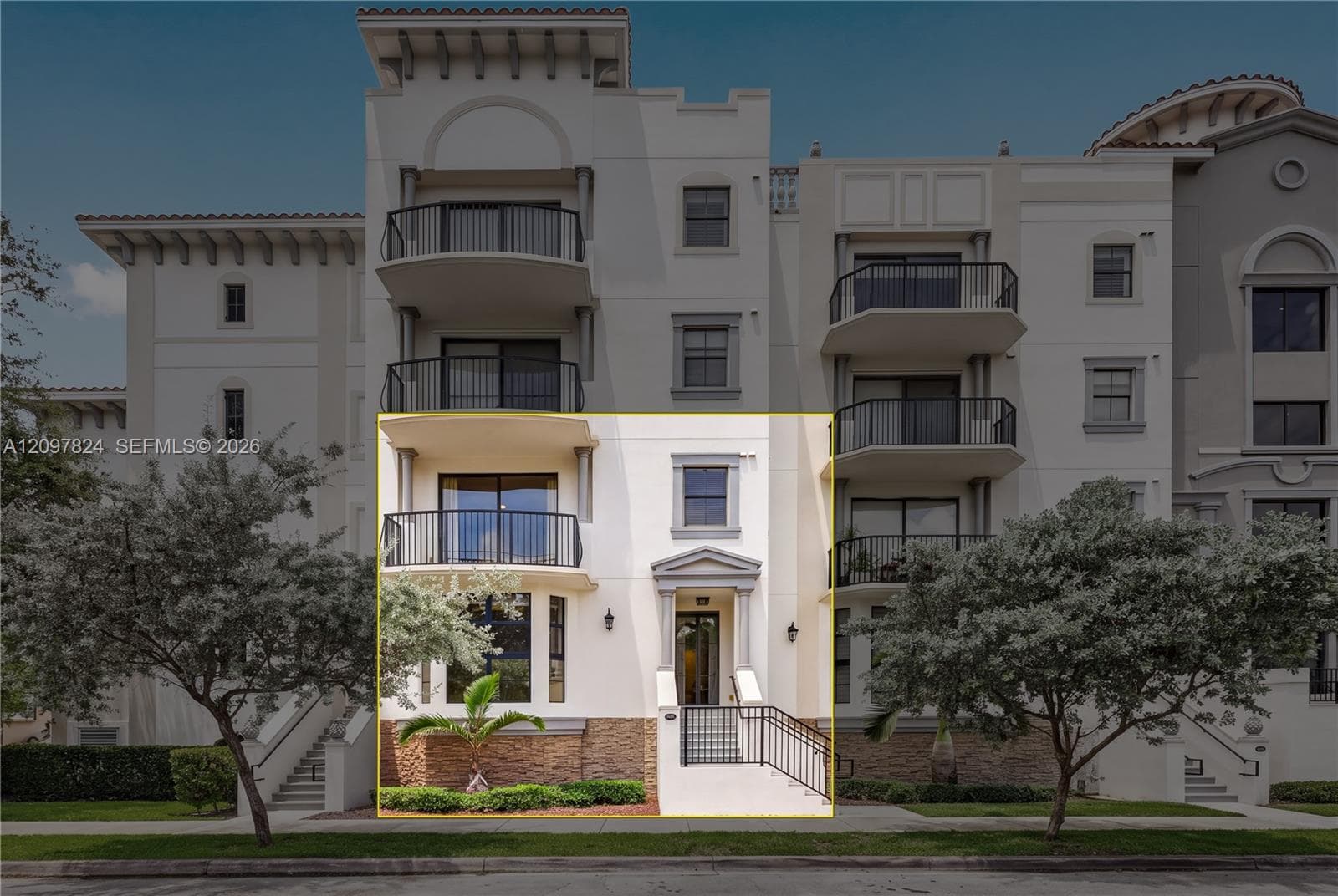 1650 Galiano St, Coral Gables FL 33134