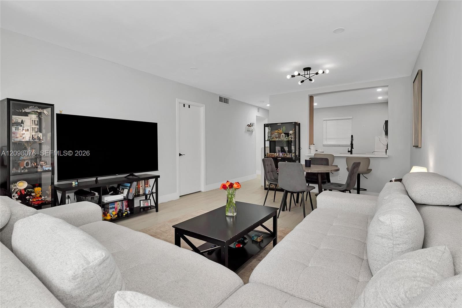 7845 Camino Real # 212, Miami FL 33143