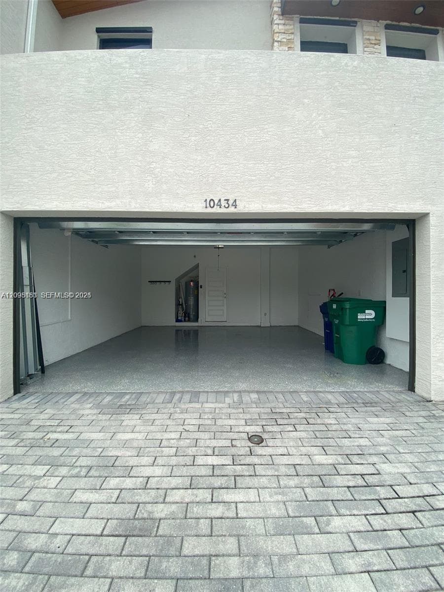 10434 NW 78, Doral FL 33178