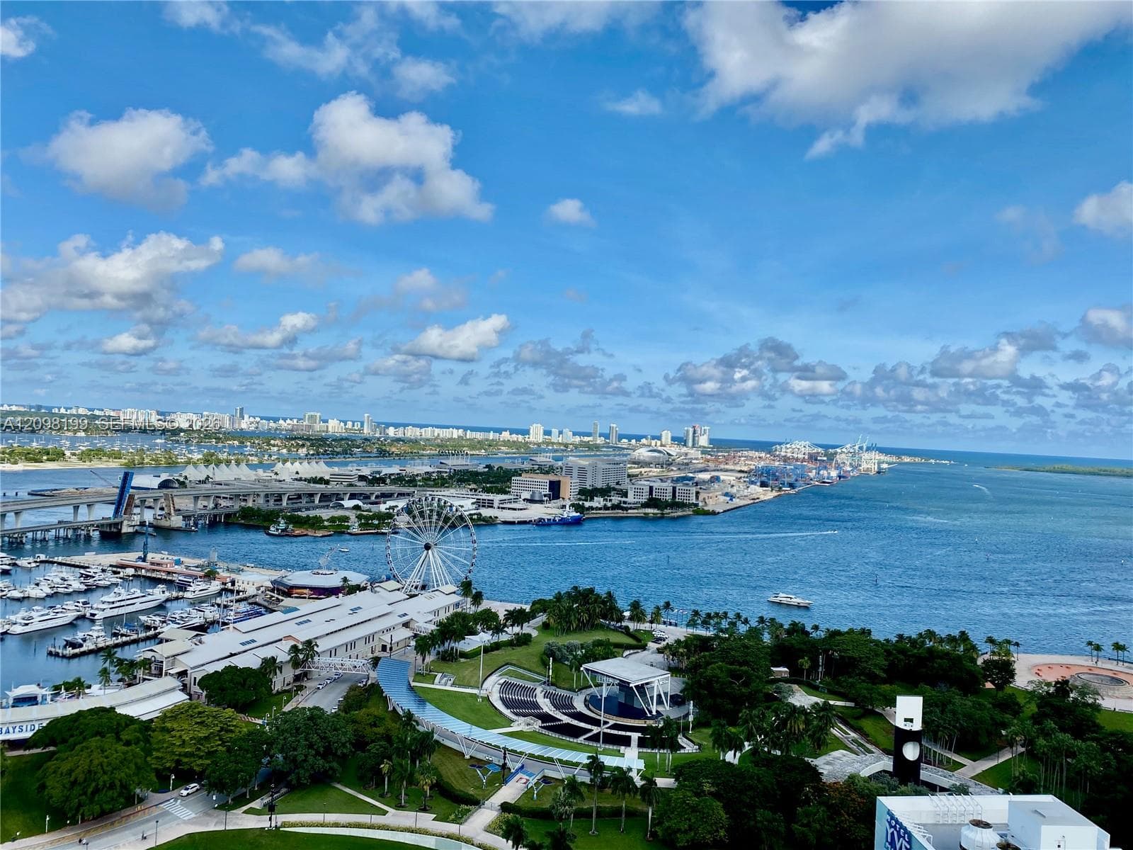 253 NE 2nd St # 3007, Miami FL 33132