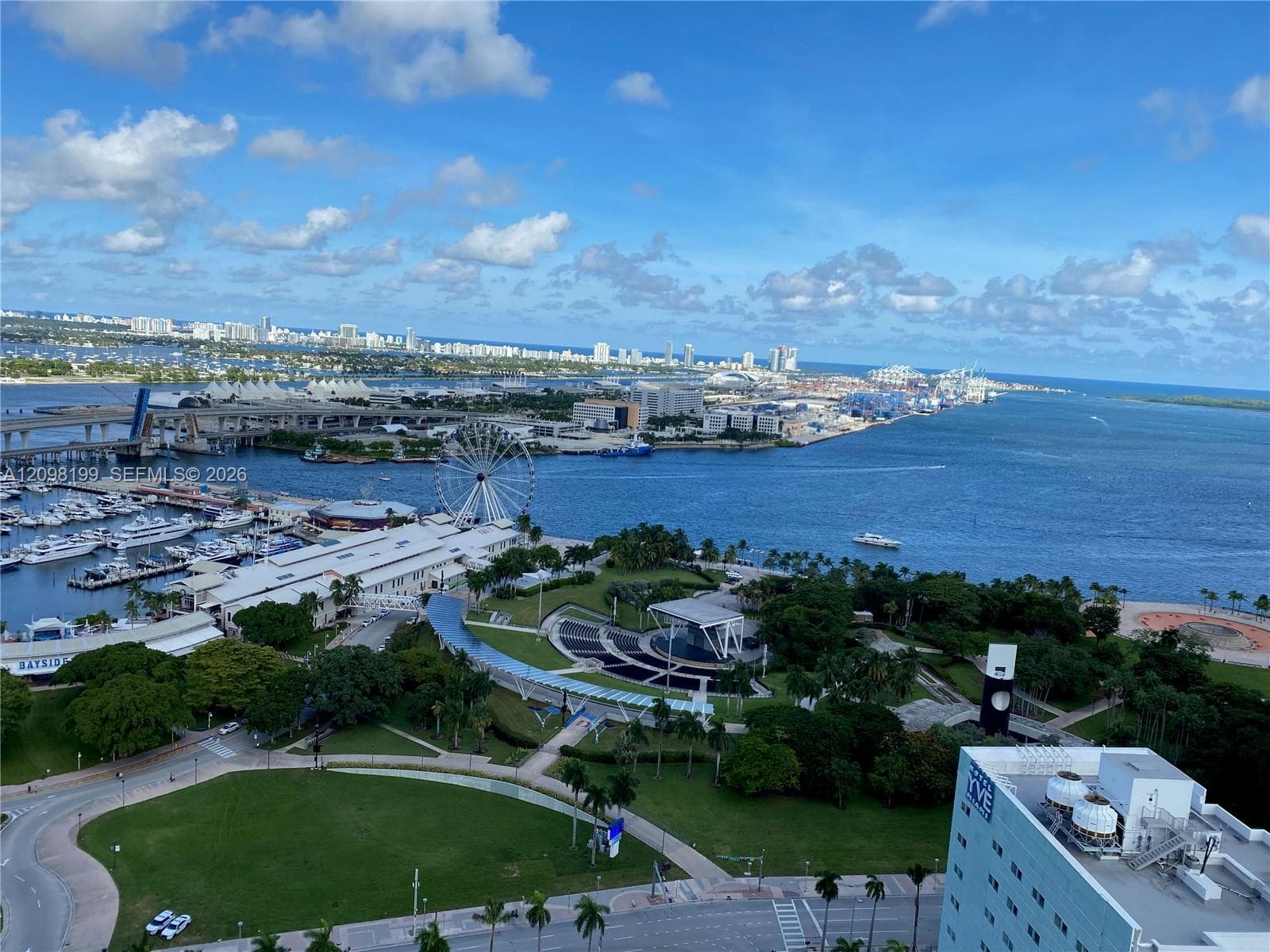 253 NE 2nd St # 3007, Miami FL 33132