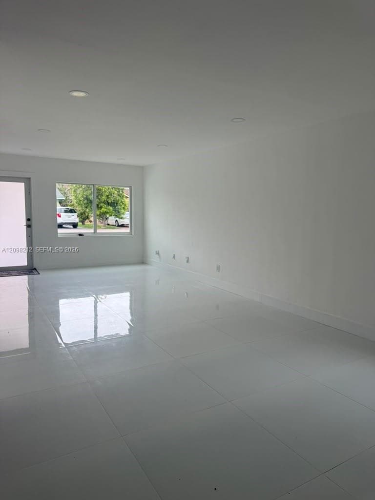14220 SW 111th Ln, Miami FL 33186
