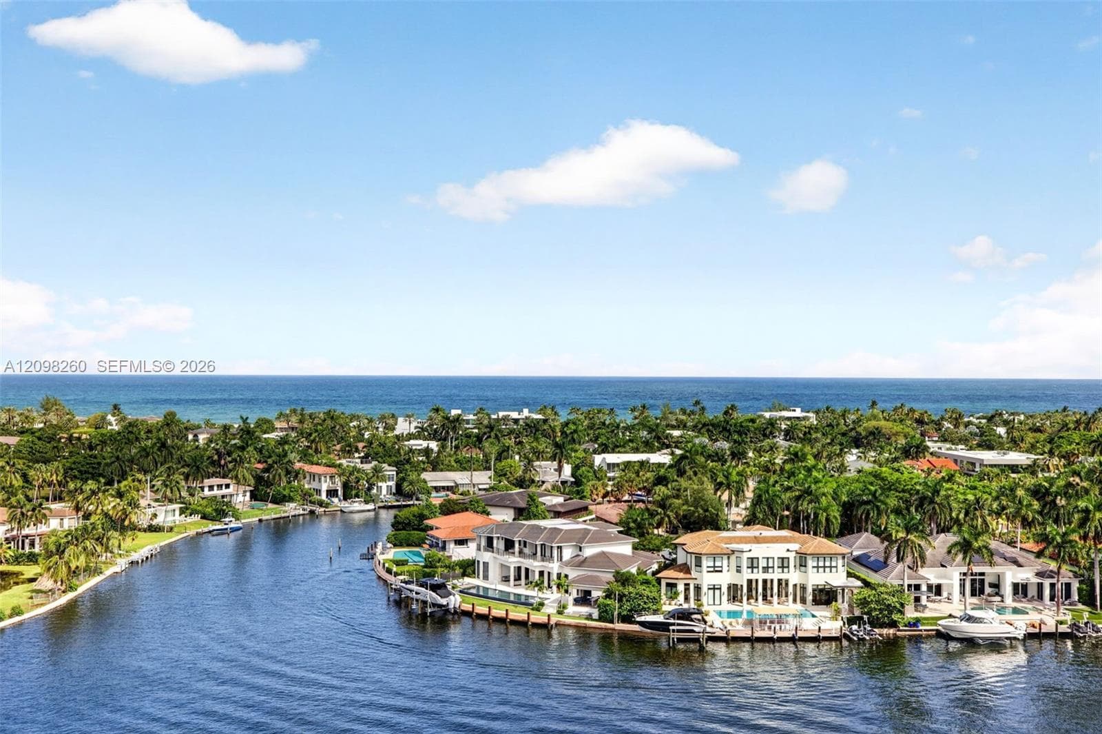 20165 NE 39th Pl, Aventura FL 33180