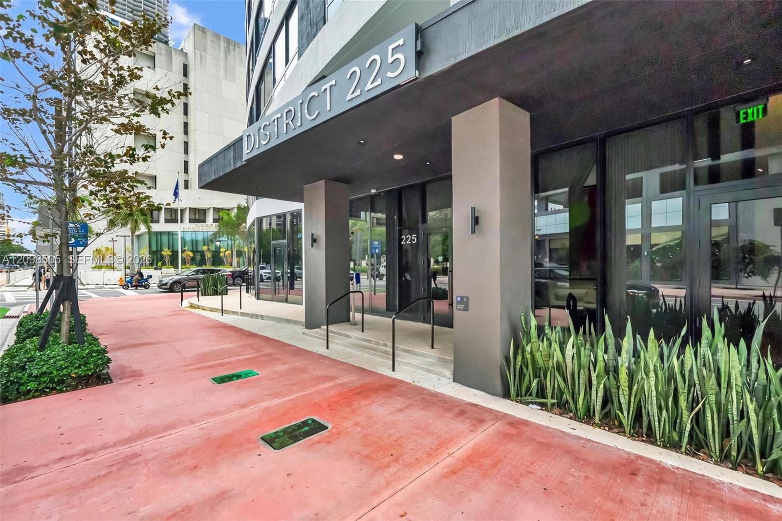 225 N Miami Ave # 2208, Miami FL 33128