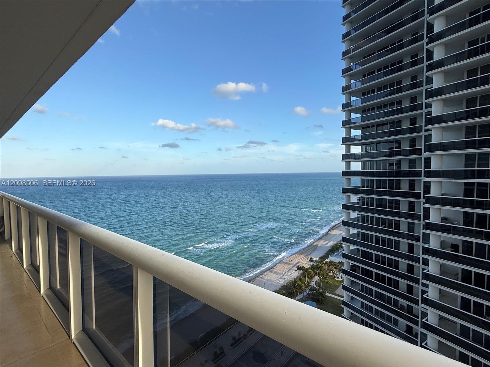 1830 S Ocean Dr # 3006, Hallandale Beach FL 33009