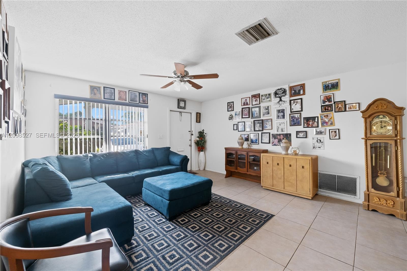 4517 NW 47th Ter, Tamarac FL 33319