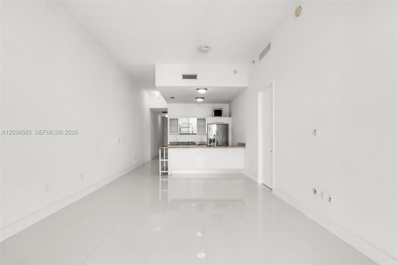 185 SW 7th St # 4401, Miami FL 33130