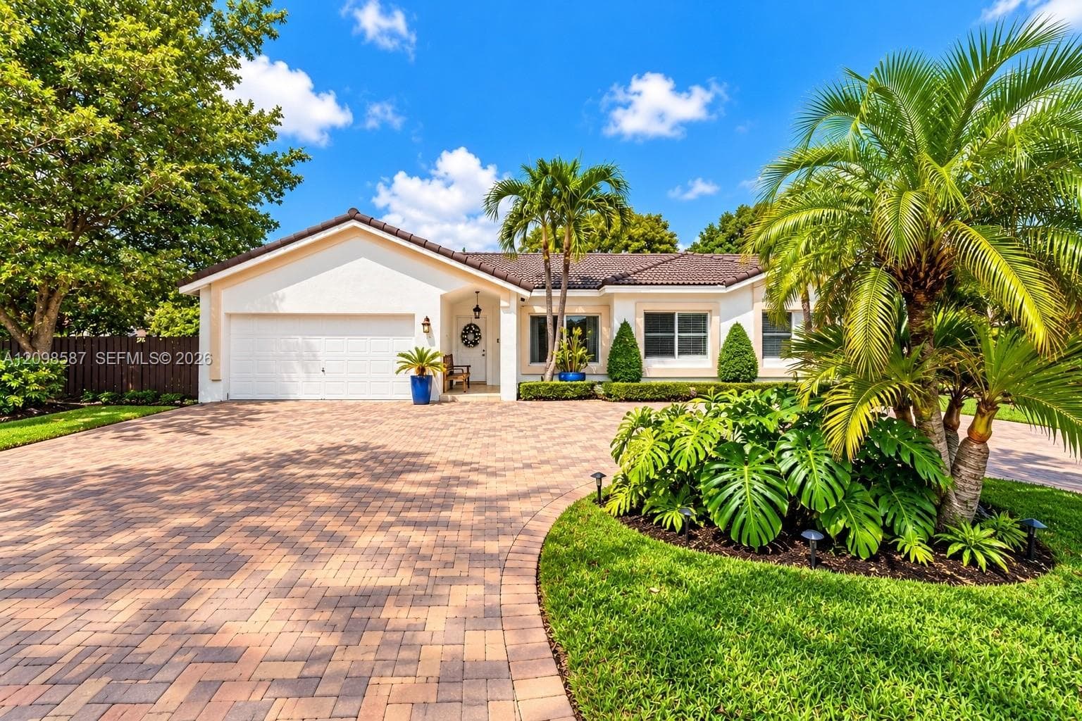 15325 SW 54th Ter, Miami FL 33185