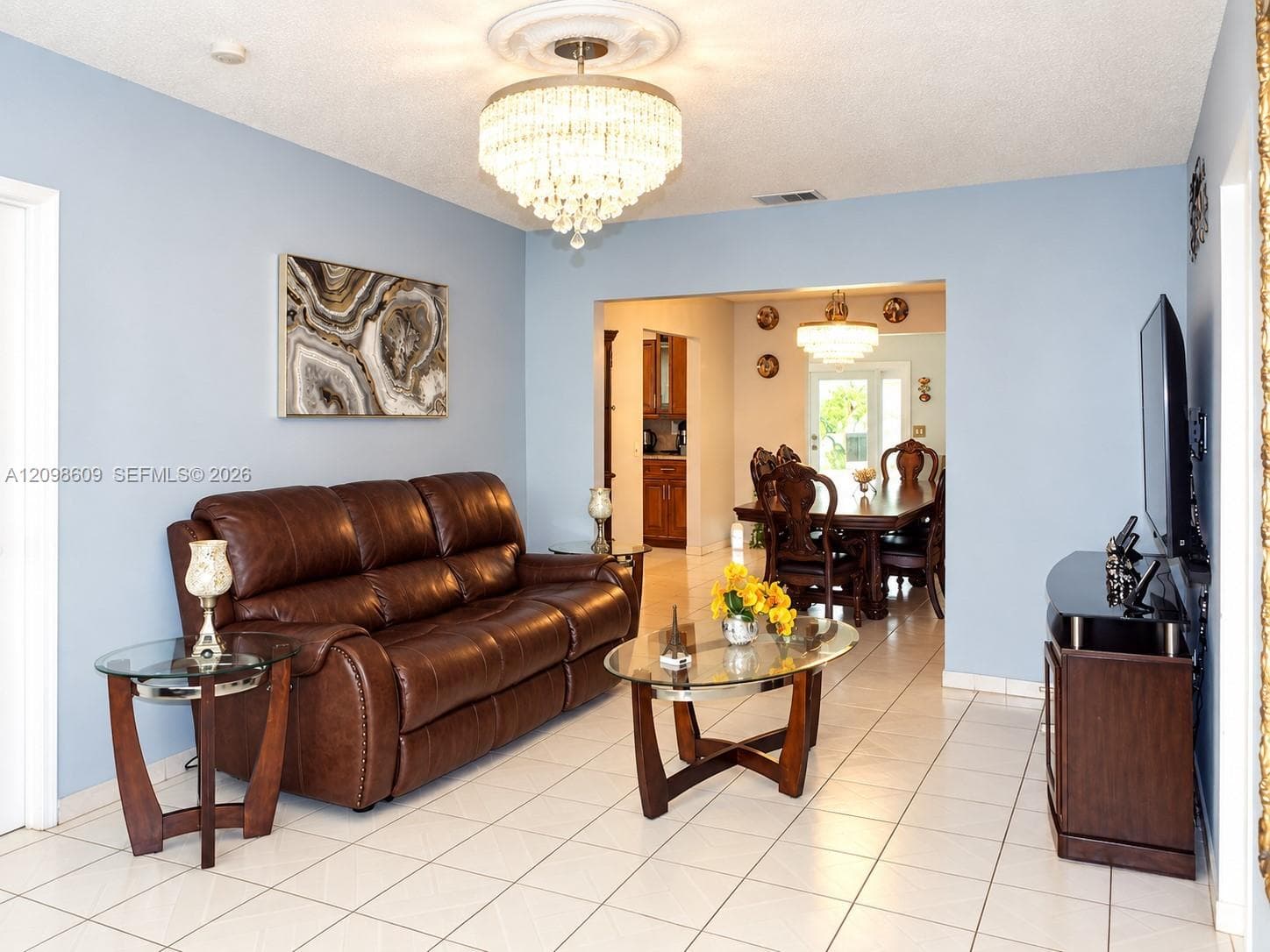 285 NW 48th Pl, Miami FL 33126