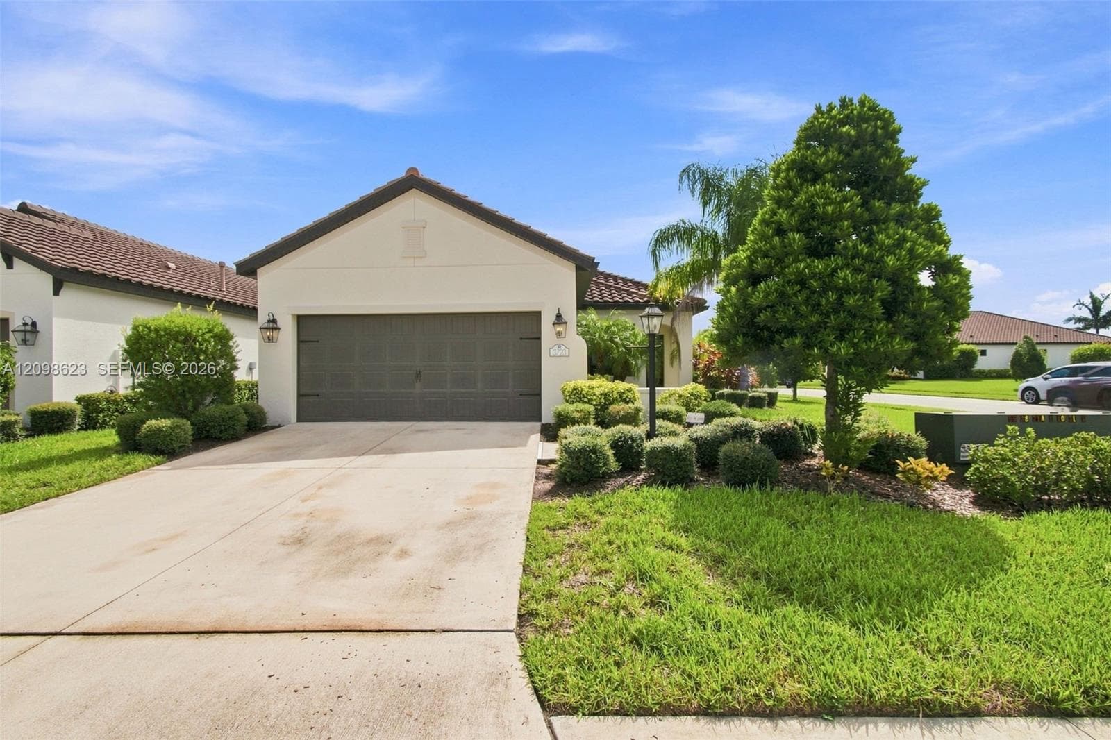 3723 Azurite Way, Bradenton FL 34211