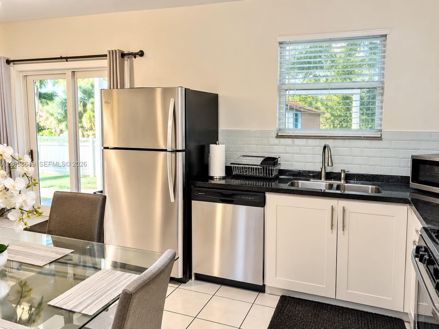 11525 SW 187th Ter, Miami FL 33157