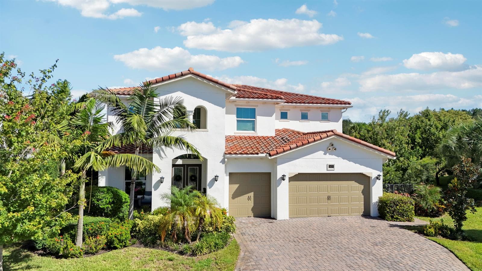 2475 NE Evinrude Circle, Jensen Beach FL 34957