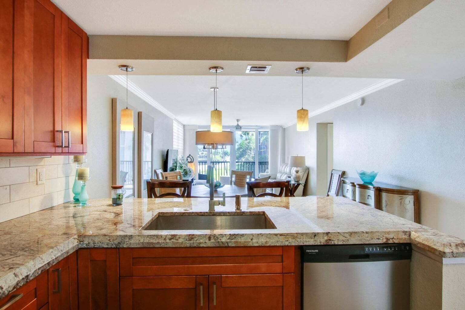 8 Royal Palm Way # 2010, Boca Raton FL 33432