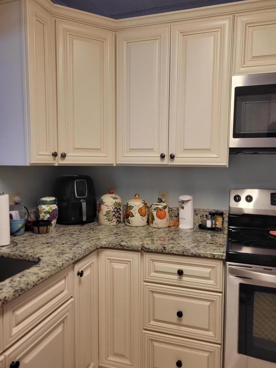 7435 SE INDEPENDENCE Avenue, Hobe Sound FL 33455