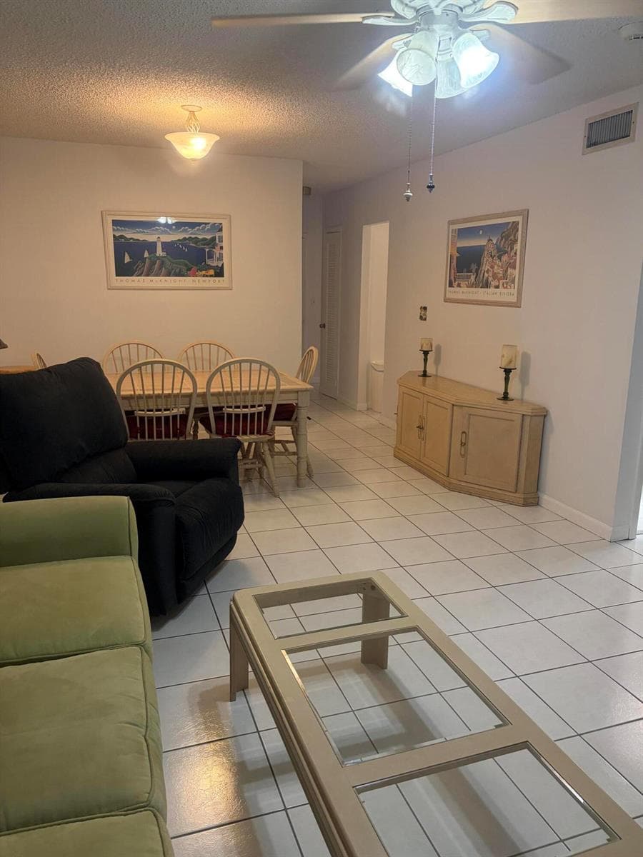 2400 NE 33rd Avenue # 202, Fort Lauderdale FL 33305
