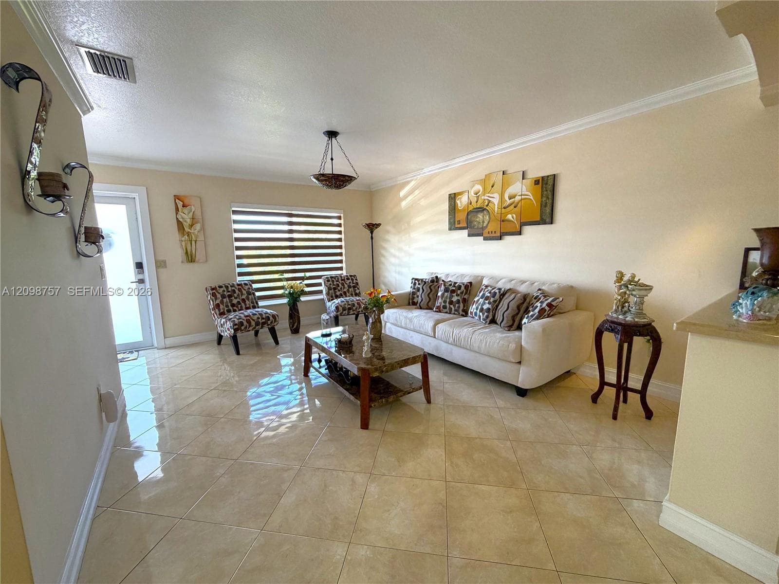 10110 SW 23rd Ter, Miami FL 33165