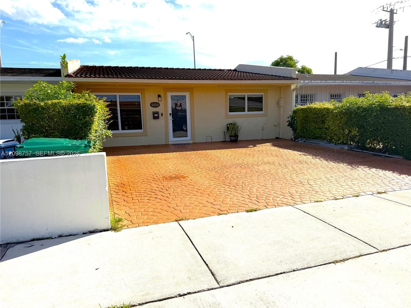 10110 SW 23rd Ter, Miami FL 33165