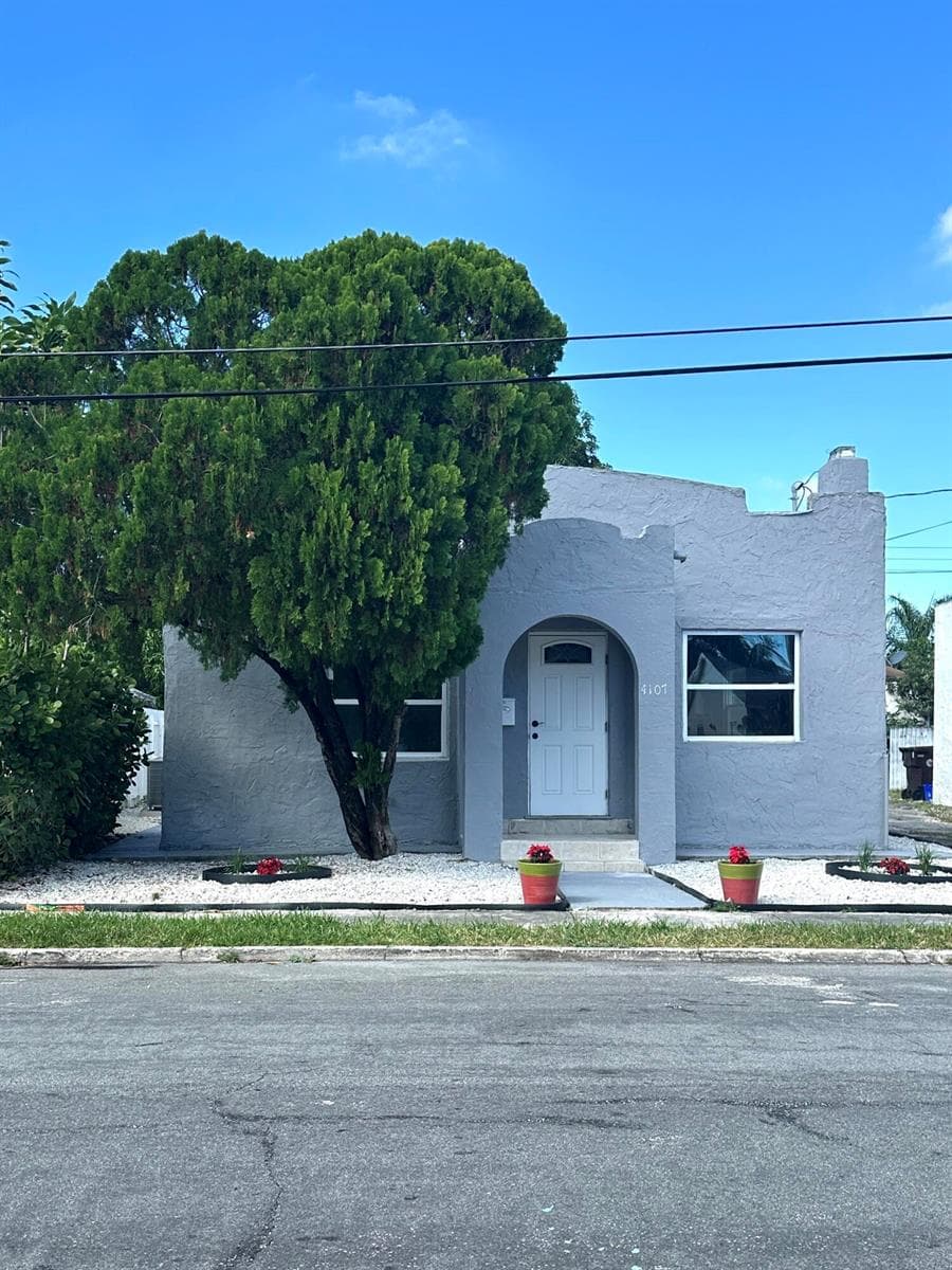 4107 Virginia Terrace, West Palm Beach FL 33405