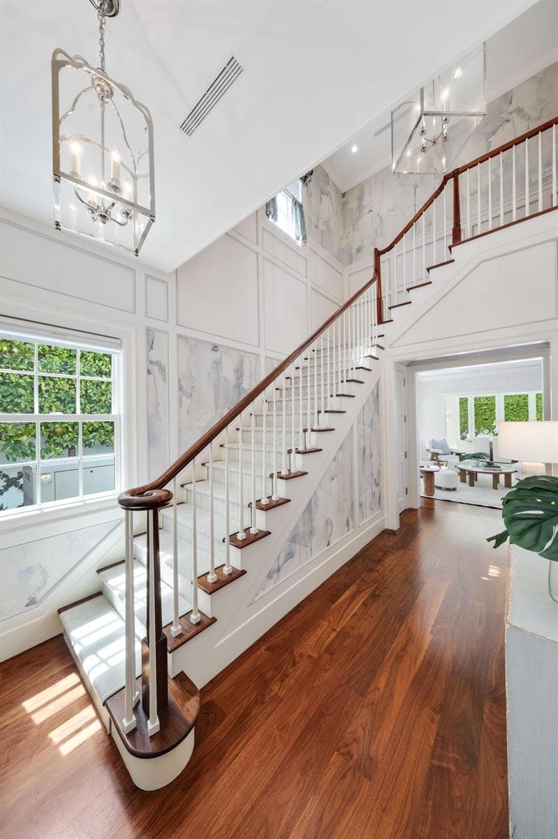 308 COCOANUT Row, Palm Beach FL 33480