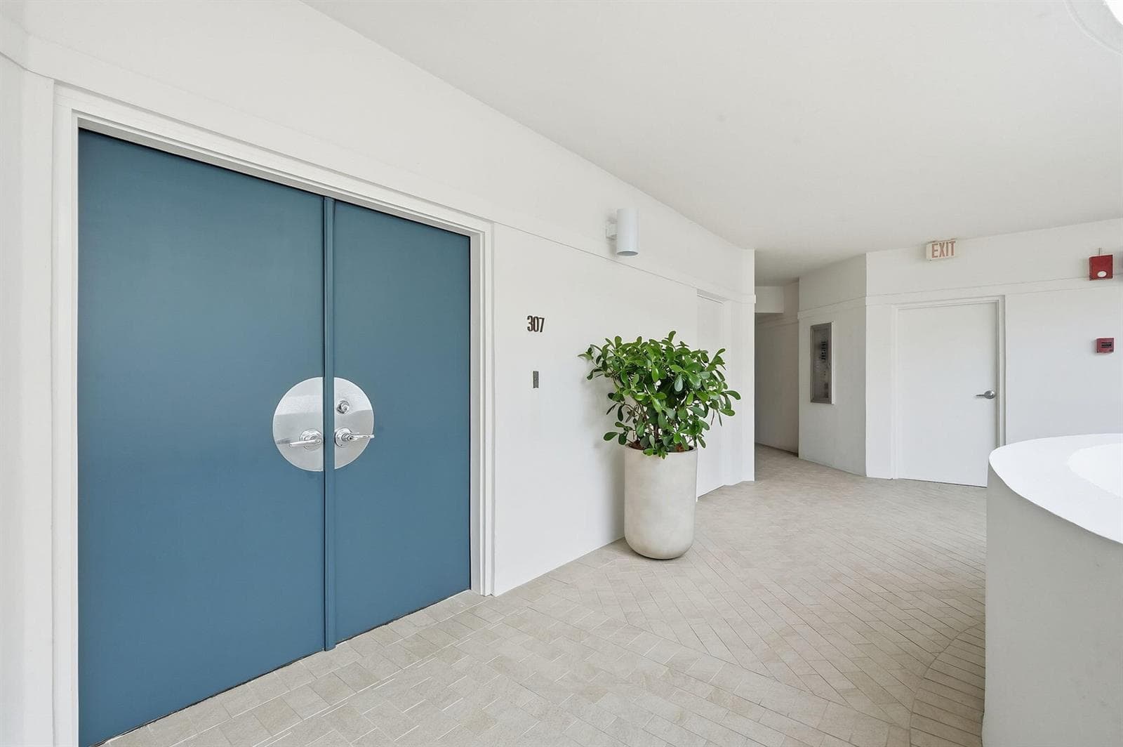 2000 S OCEAN Boulevard # 307N, Palm Beach FL 33480