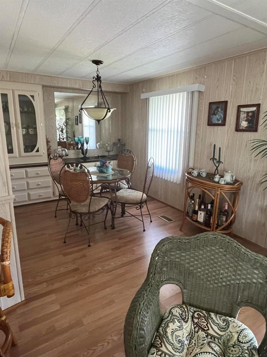 97 N Warner Drive, Jensen Beach FL 34957