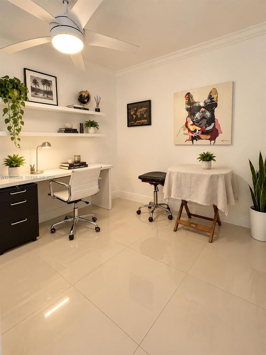 240 Collins Ave # 2C, Miami Beach FL 33139