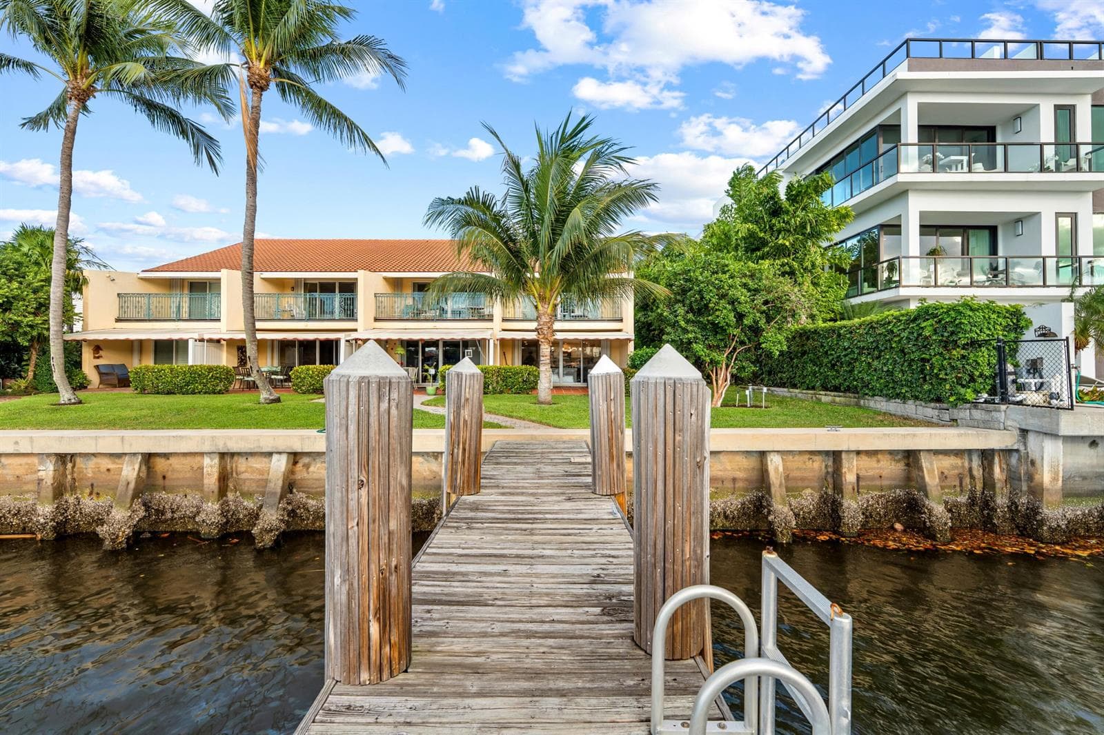 336 VENETIAN Drive # 1, Delray Beach FL 33483