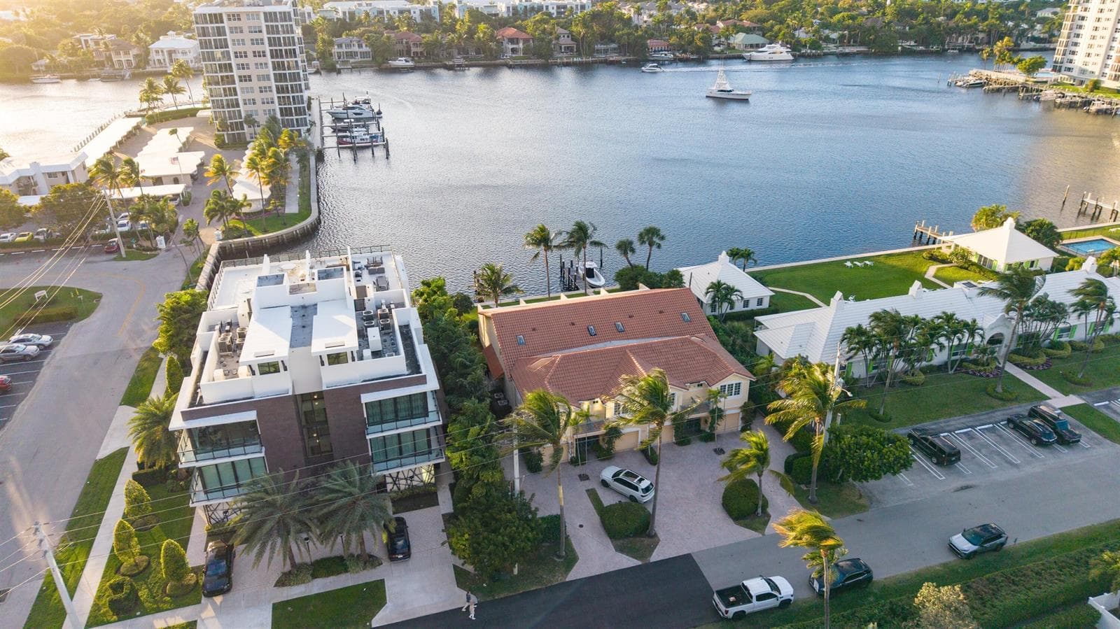 336 VENETIAN Drive # 1, Delray Beach FL 33483