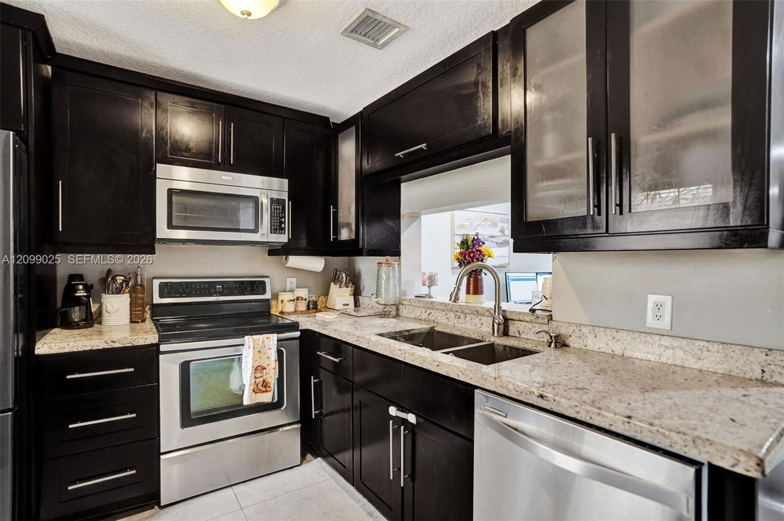 7212 Woodmont Ave, Tamarac FL 33321